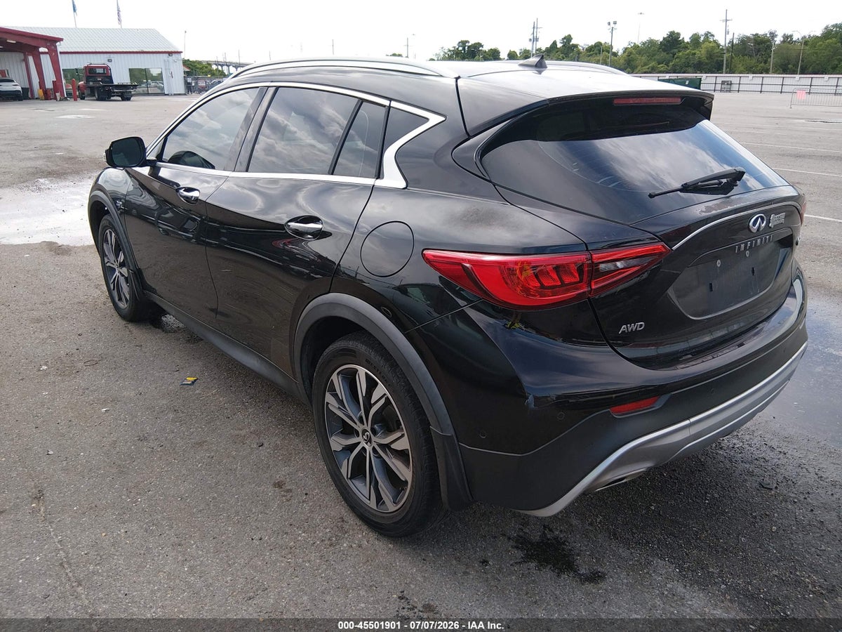 2017 INFINITI QX30 PREMIUM — снимка 3