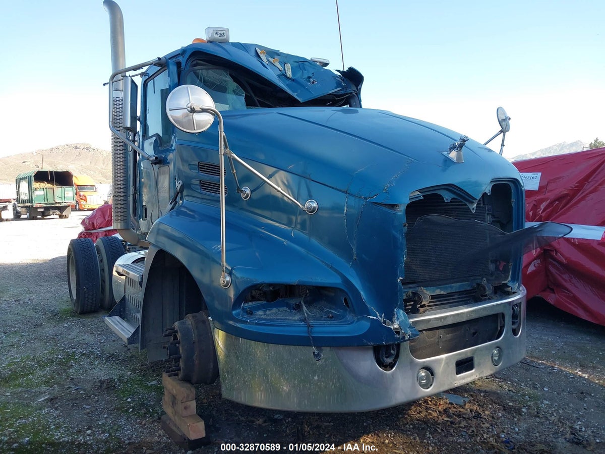 2016 MACK CXU612 CXU600