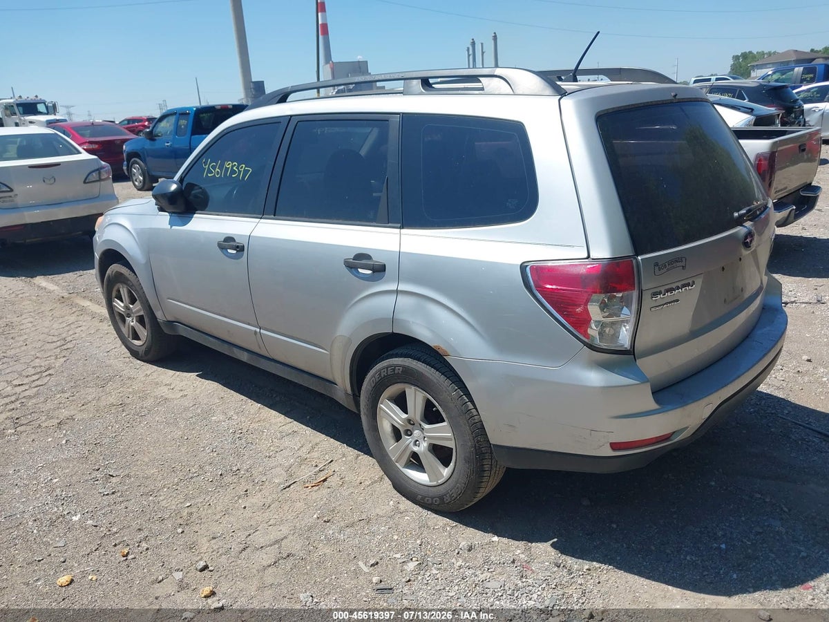2011 SUBARU FORESTER 2.5X — снимка 3