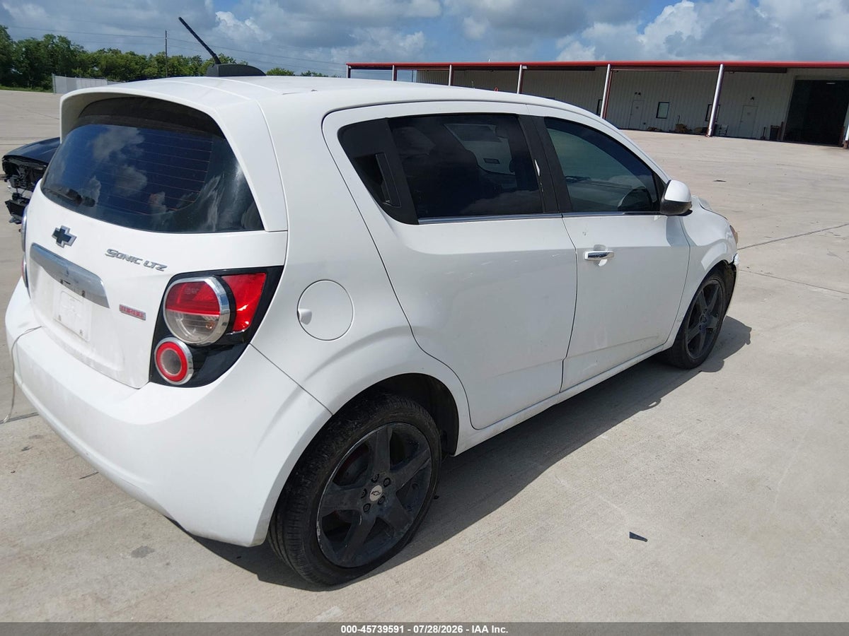 2015 CHEVROLET SONIC LTZ AUTO — снимка 4