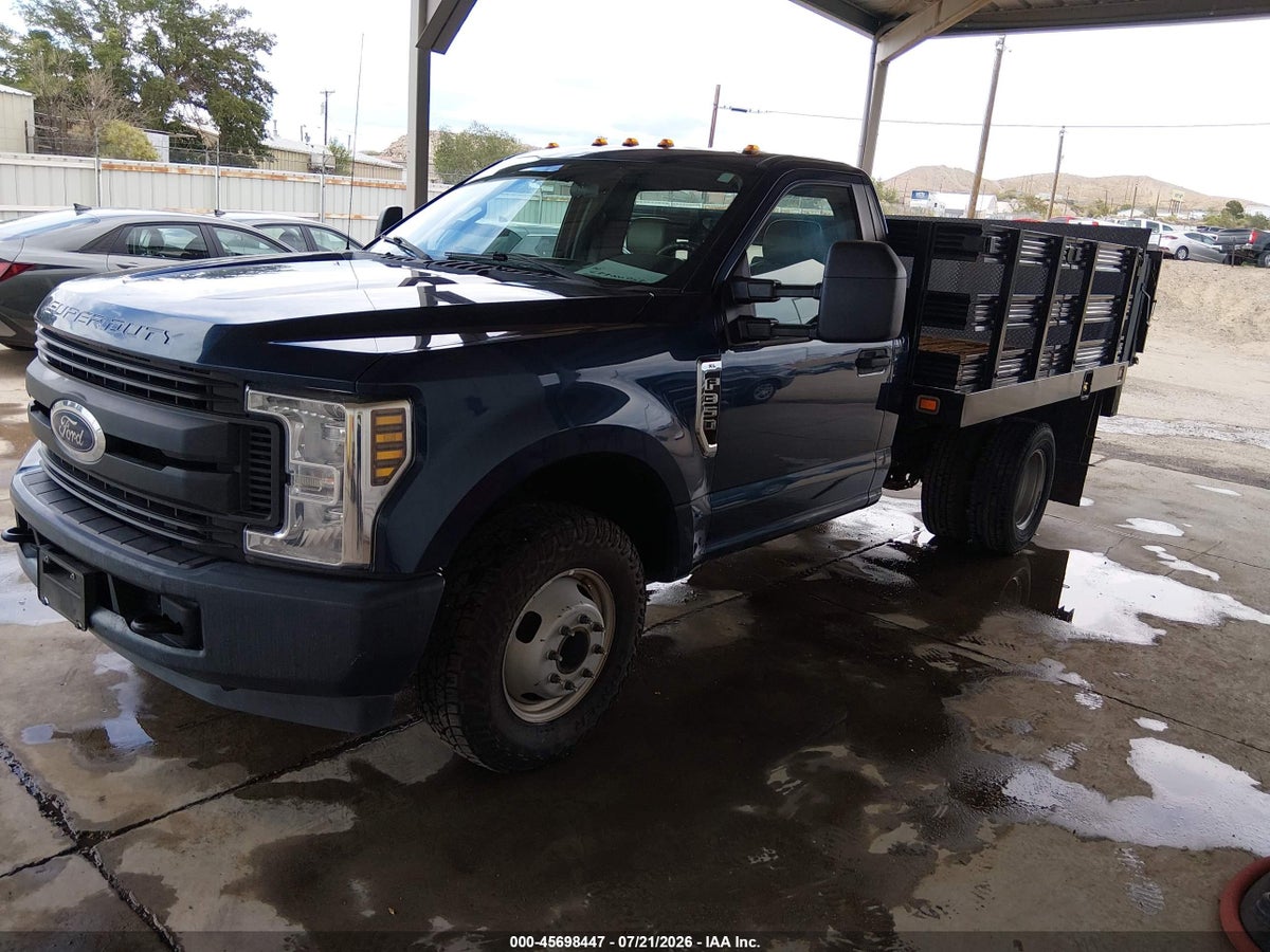 2018 FORD F-350 CHASSIS XL — снимка 2