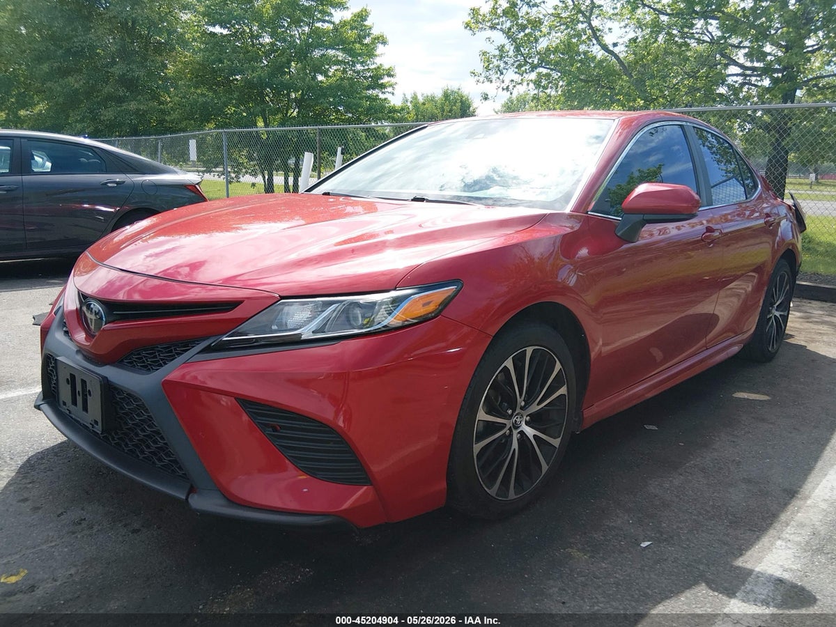 2020 TOYOTA CAMRY SE — снимка 2