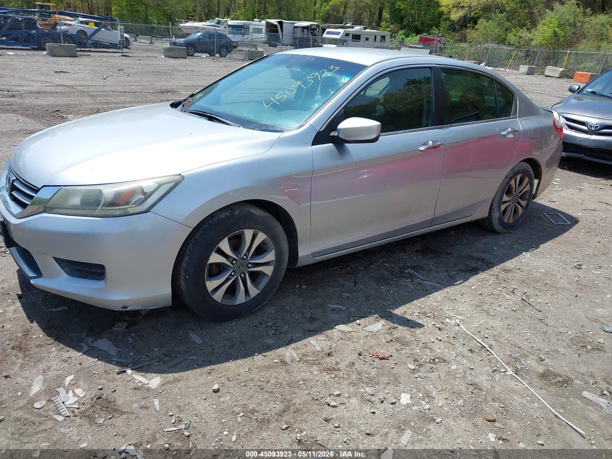 2013 HONDA ACCORD LX — снимка 2