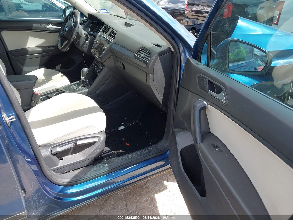 2019 VOLKSWAGEN TIGUAN 2.0T SE/2.0T SEL/2.0T SEL R-LINE/2.0T SEL R-LINE BLACK — снимка 5