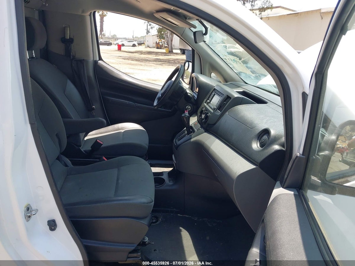 2017 CHEVROLET CITY EXPRESS 1LT — снимка 5