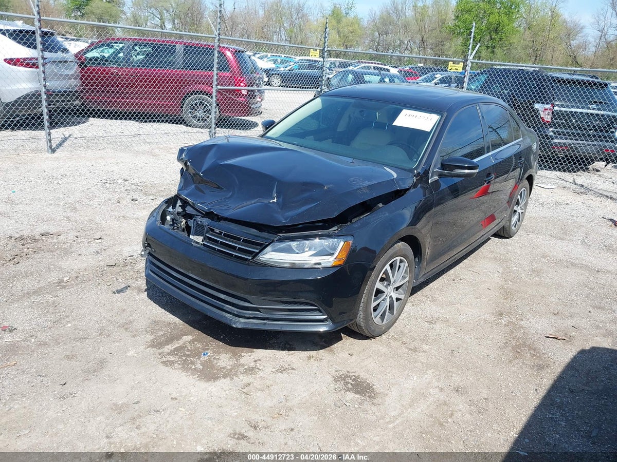 2018 VOLKSWAGEN JETTA 1.4T SE/1.4T WOLFSBURG EDITION — снимка 2