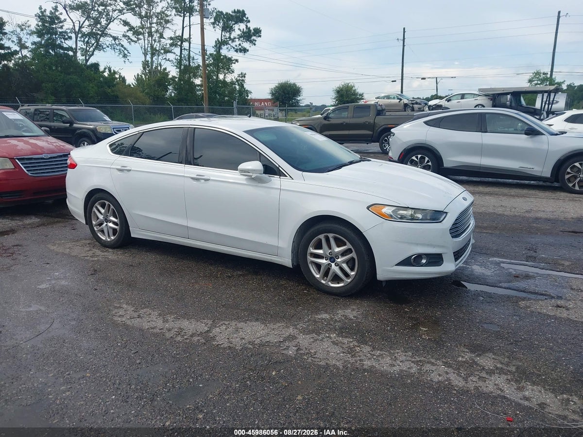 2013 FORD FUSION SE
