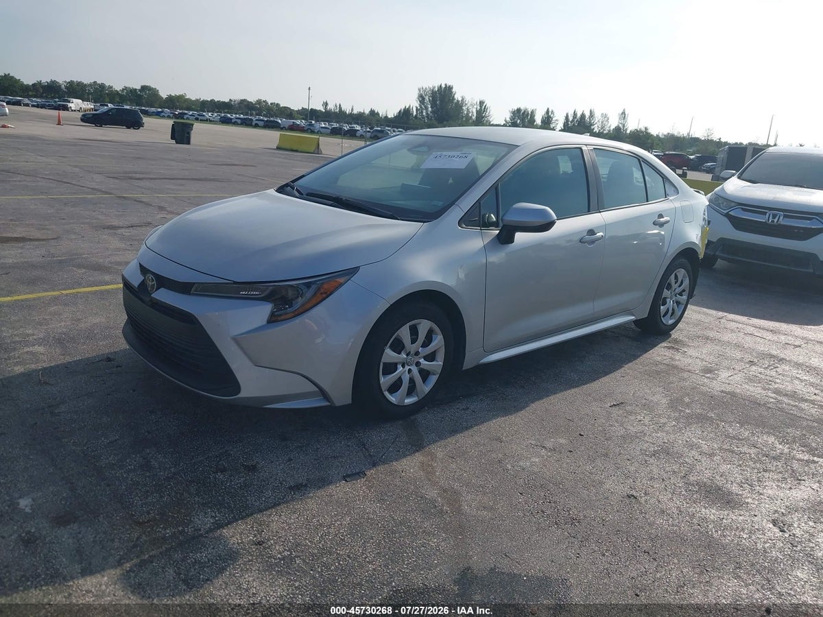 2025 TOYOTA COROLLA LE — снимка 2