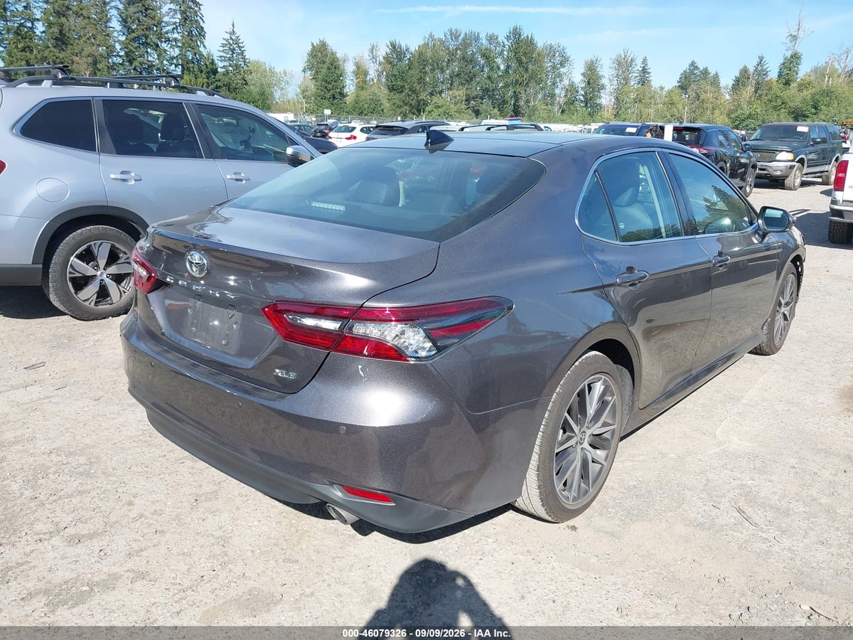 2022 TOYOTA CAMRY XLE — снимка 4
