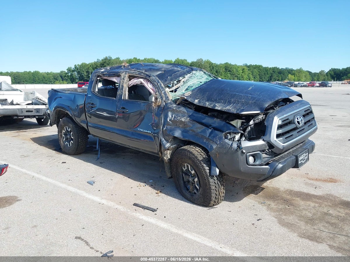2017 TOYOTA TACOMA SR5 V6