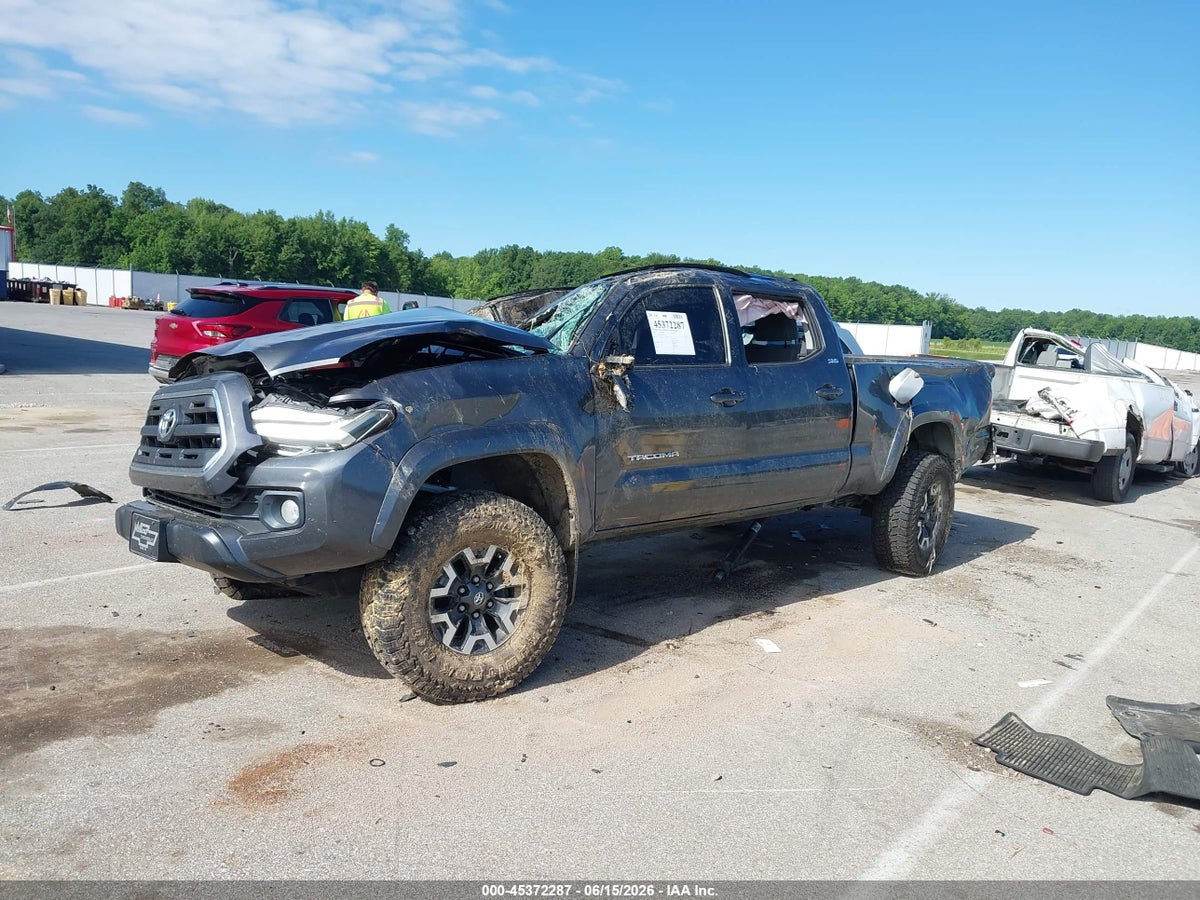 2017 TOYOTA TACOMA SR5 V6 — снимка 2