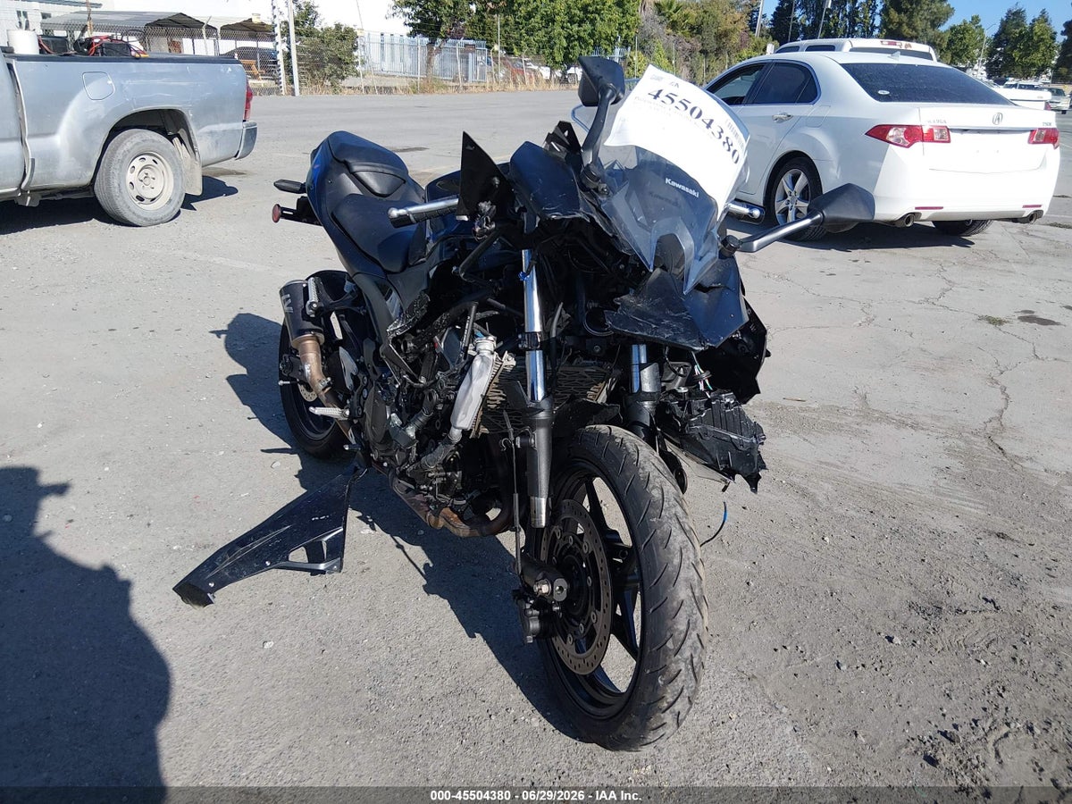 2025 KAWASAKI EX500 A/B