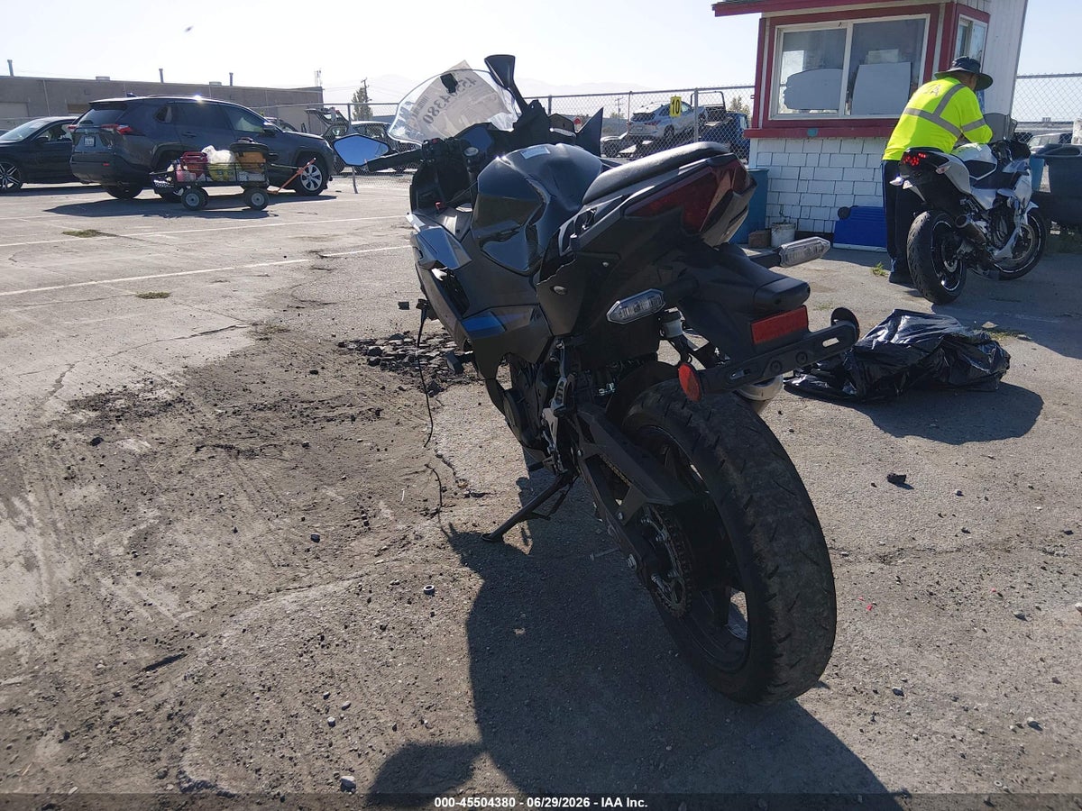 2025 KAWASAKI EX500 A/B — снимка 3