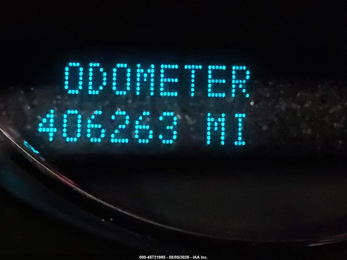 2010 CHEVROLET SILVERADO 3500HD LTZ — снимка 5