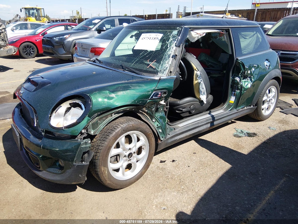 2011 MINI COOPER S — снимка 2
