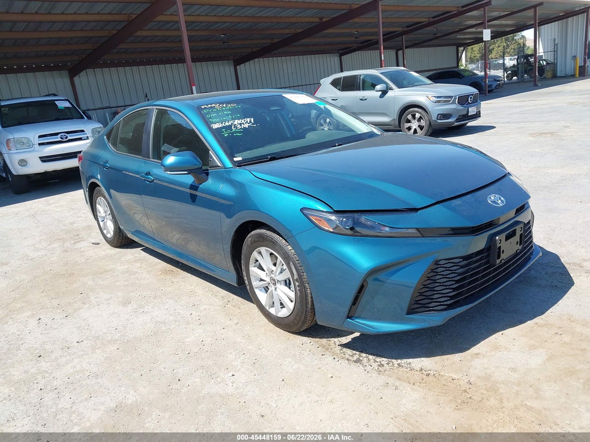 2026 TOYOTA CAMRY LE