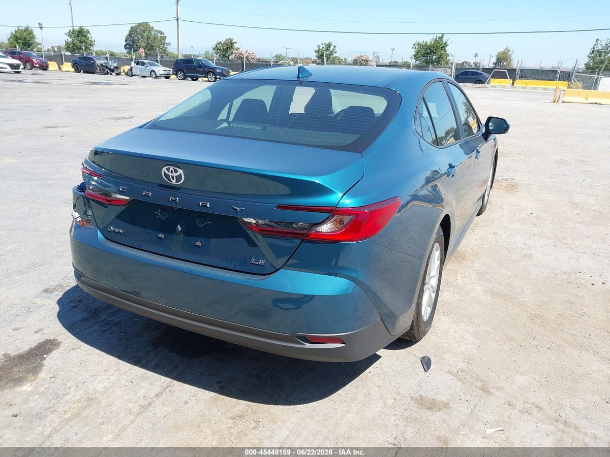 2026 TOYOTA CAMRY LE — снимка 4