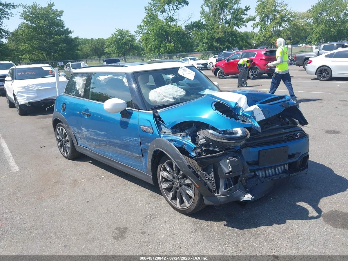 2024 MINI HARDTOP COOPER S