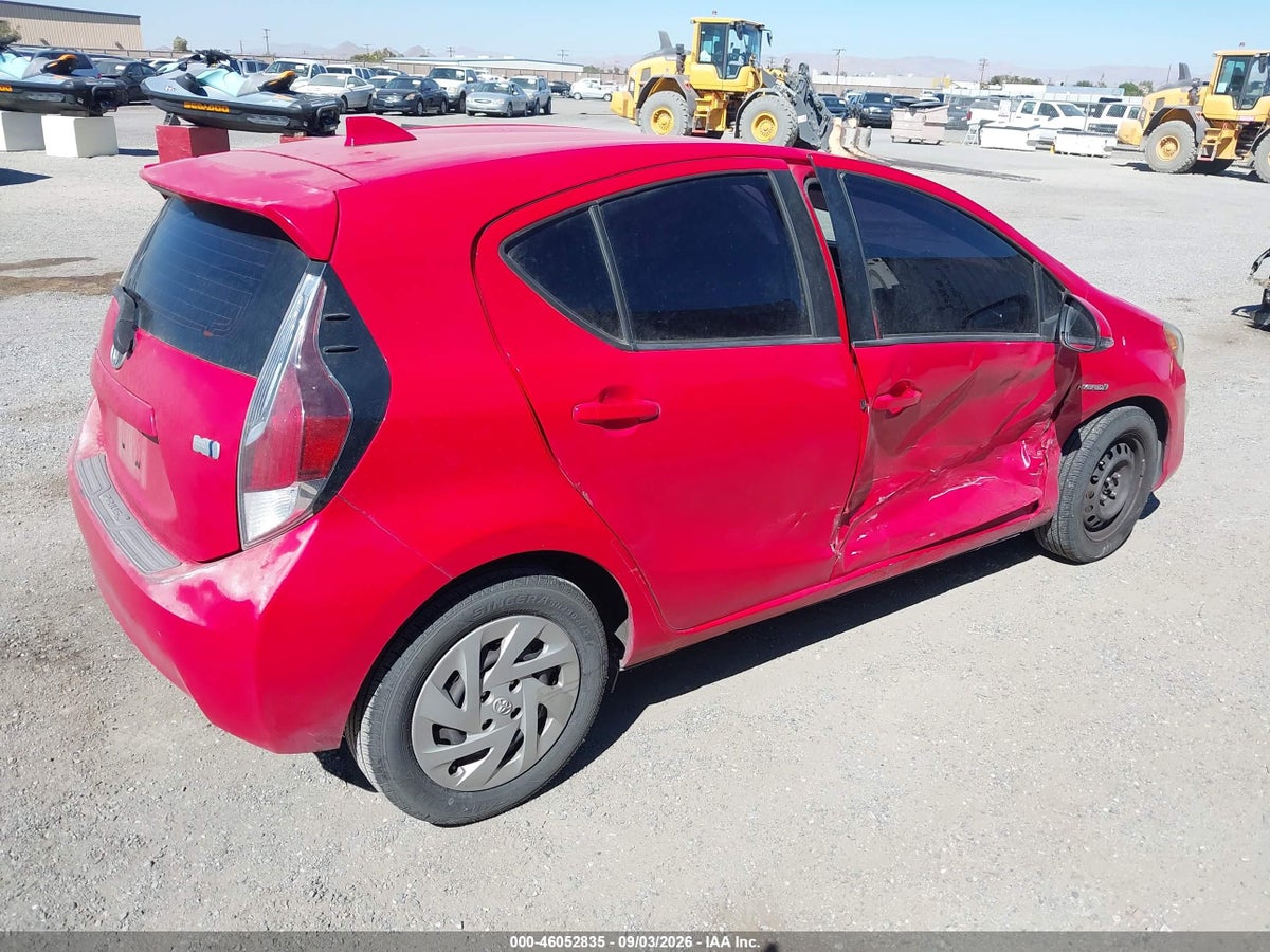 2016 TOYOTA PRIUS C ONE — снимка 4