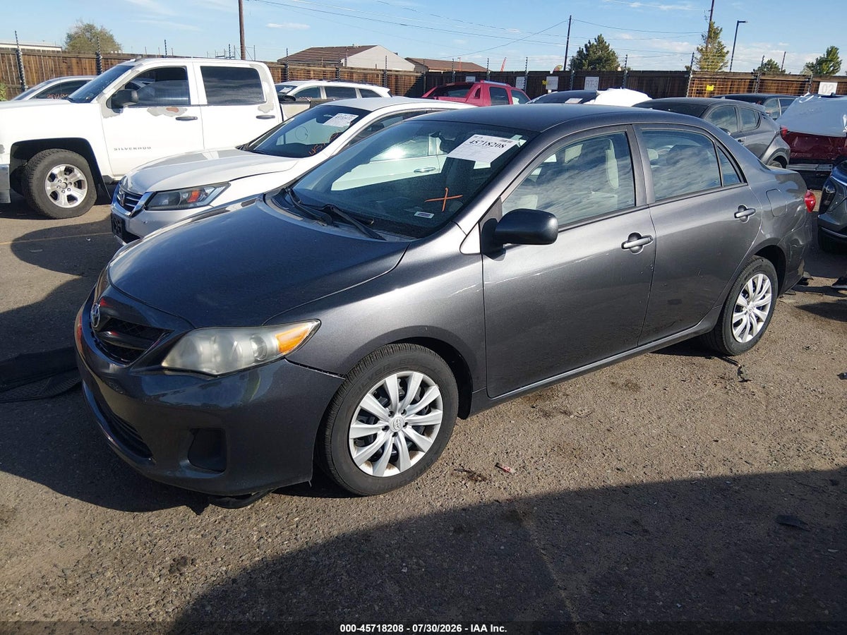 2012 TOYOTA COROLLA LE — снимка 2