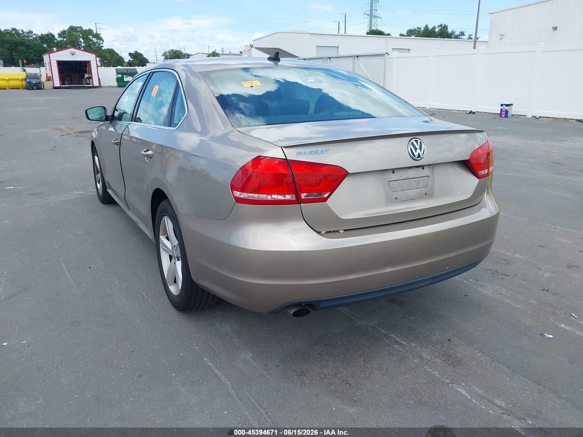 2015 VOLKSWAGEN PASSAT 1.8T LIMITED EDITION — снимка 3