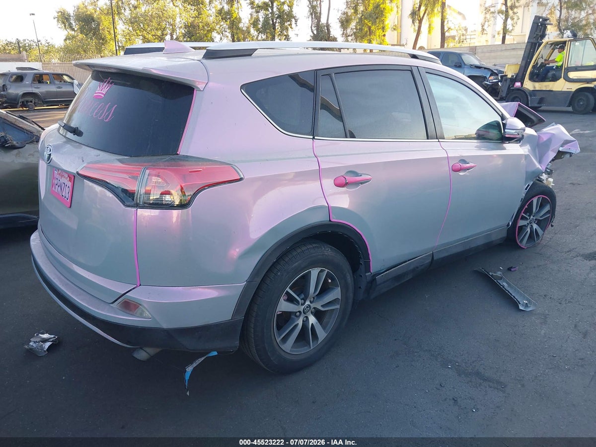 2016 TOYOTA RAV4 XLE — снимка 4