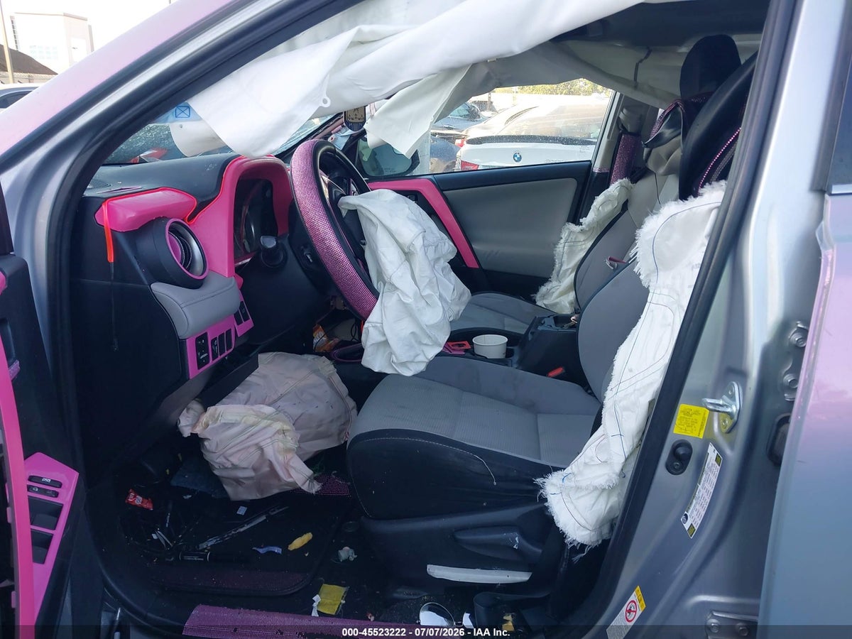 2016 TOYOTA RAV4 XLE — снимка 5