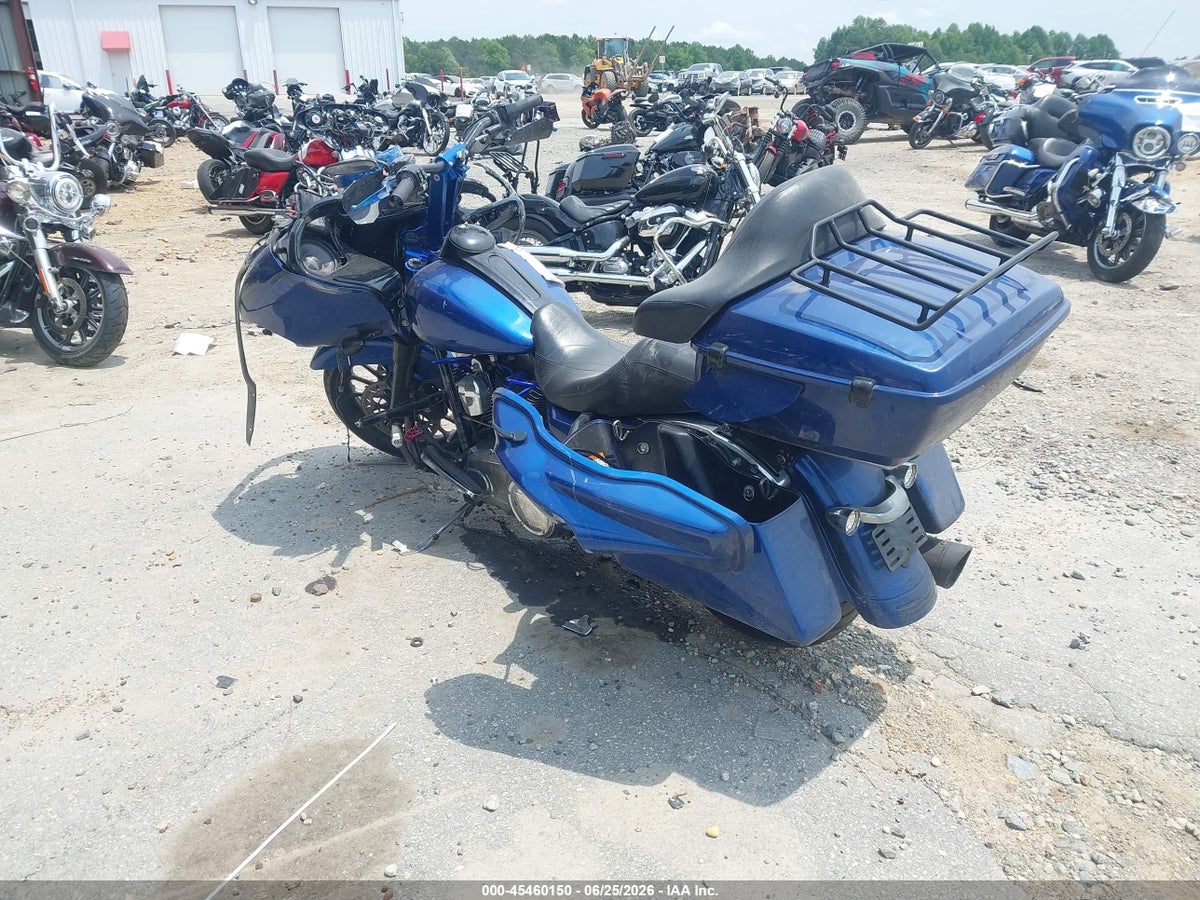 2016 HARLEY-DAVIDSON FLTRXS ROAD GLIDE SPECIAL — снимка 3