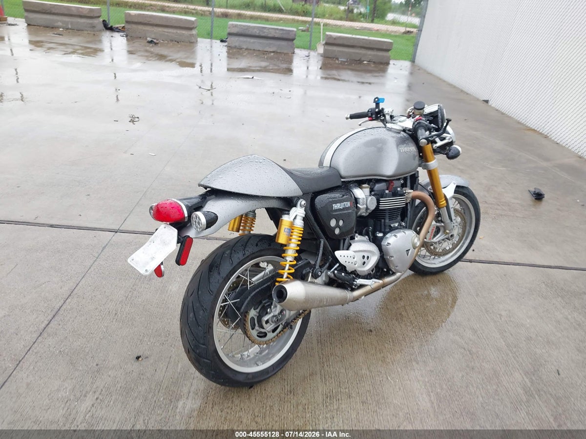 2017 TRIUMPH MOTORCYCLE THRUXTON 1200 R — снимка 4