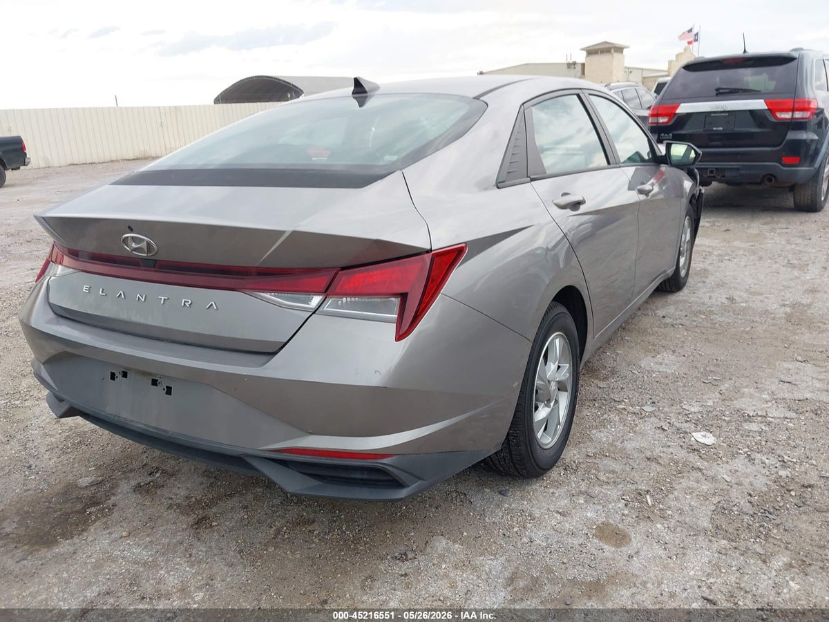 2021 HYUNDAI ELANTRA SE — снимка 4