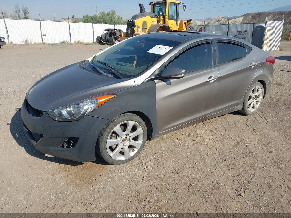 2013 HYUNDAI ELANTRA LIMITED — снимка 2