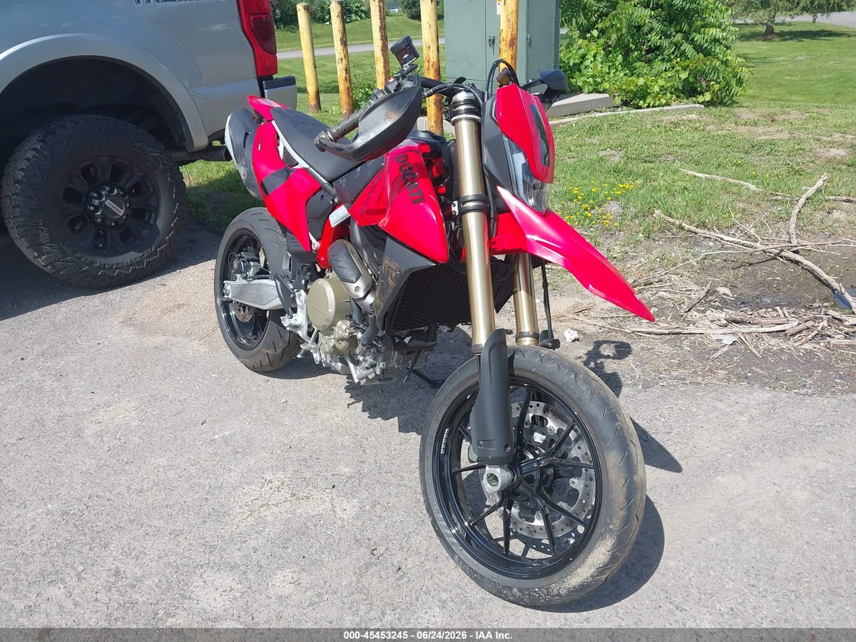 2024 DUCATI HYPERMOTARD