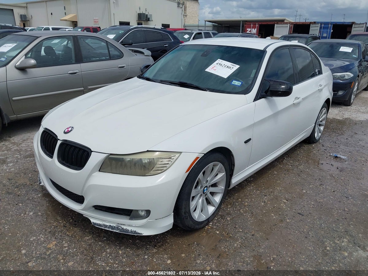 2011 BMW 328I — снимка 2