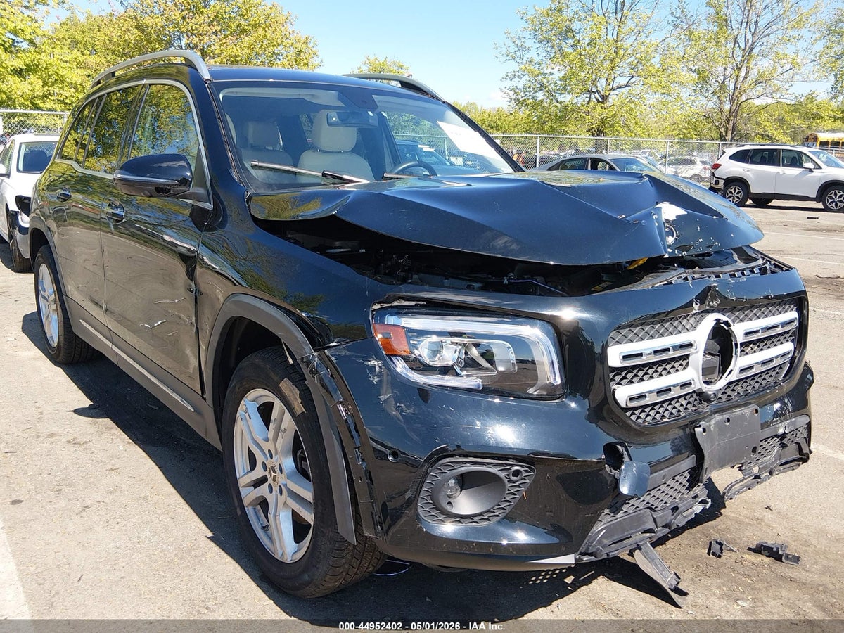 2023 MERCEDES-BENZ GLB 250 4MATIC