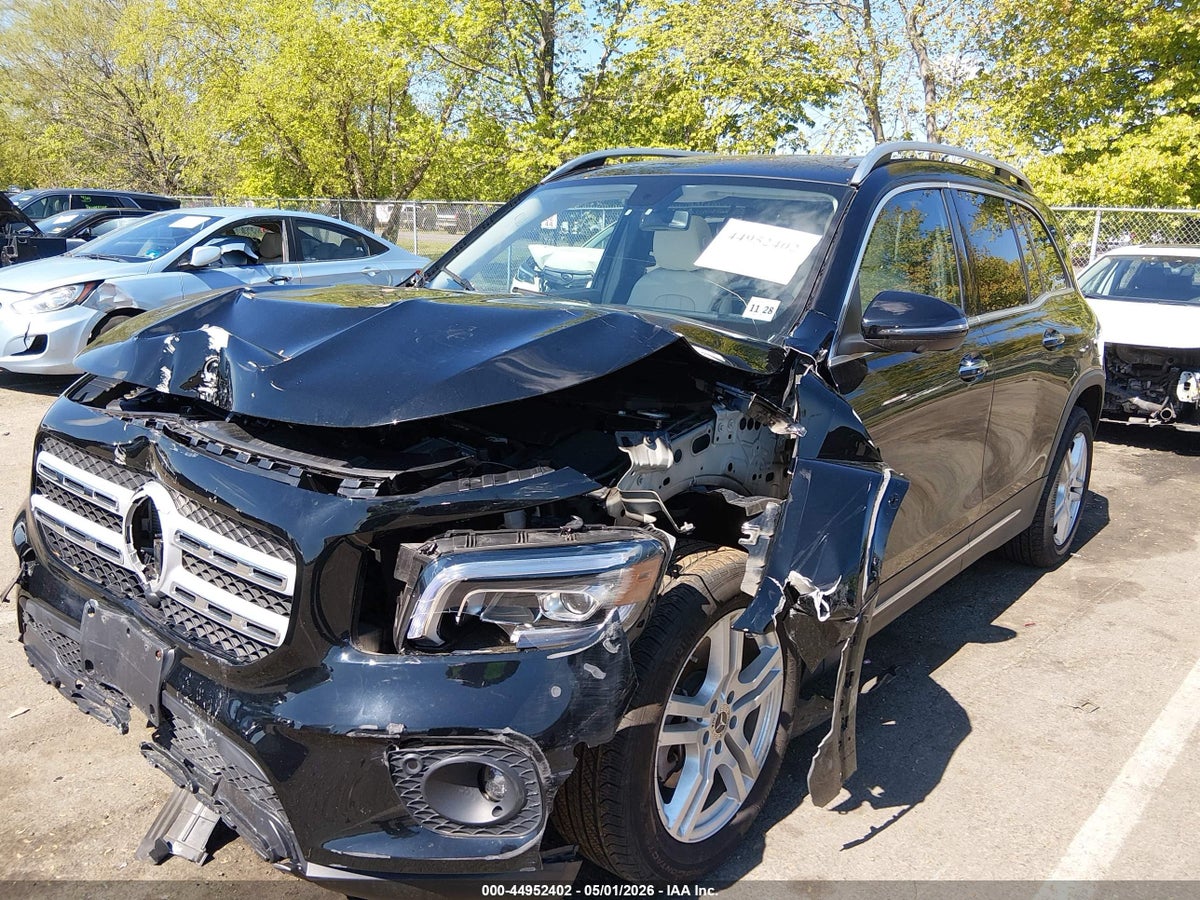 2023 MERCEDES-BENZ GLB 250 4MATIC — снимка 2