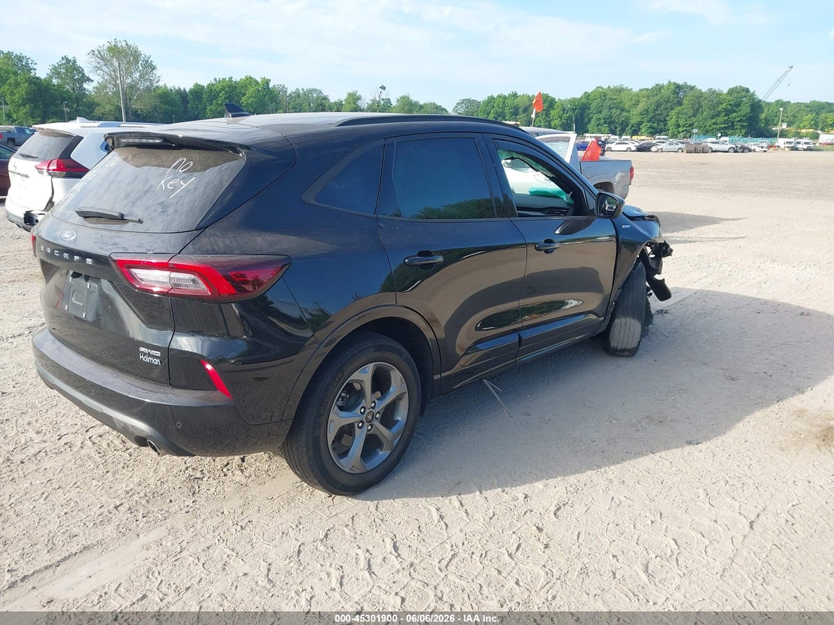 2023 FORD ESCAPE ST-LINE SELECT — снимка 4