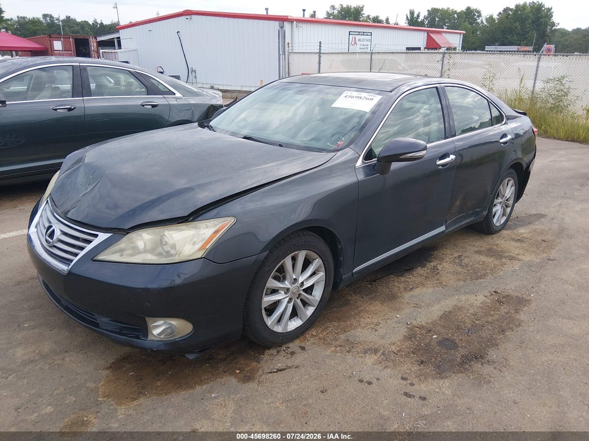 2011 LEXUS ES 350 — снимка 2