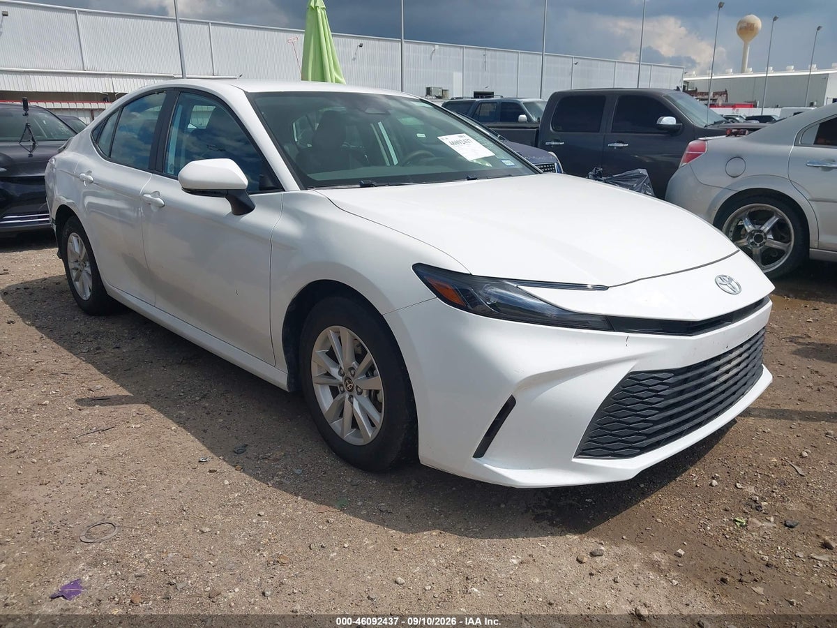 2025 TOYOTA CAMRY LE