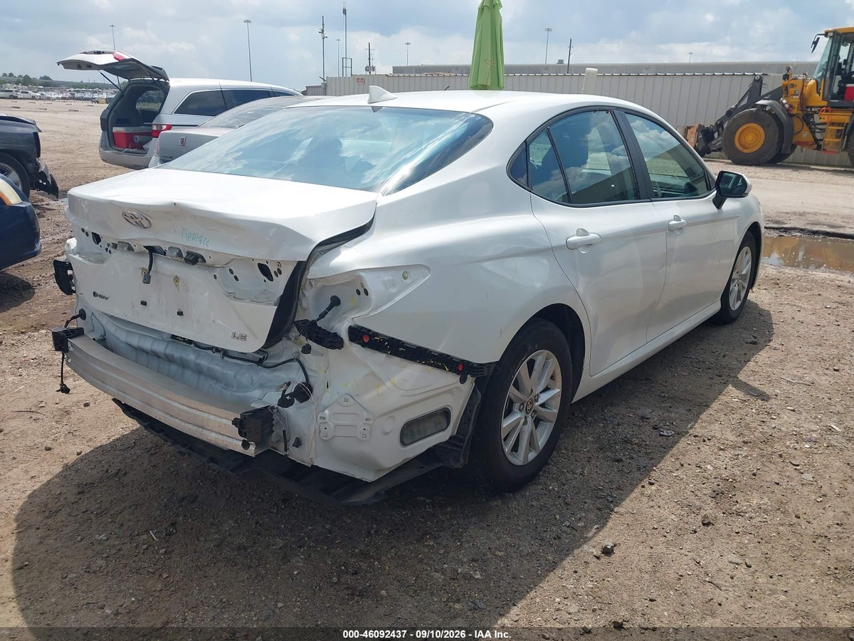2025 TOYOTA CAMRY LE — снимка 4
