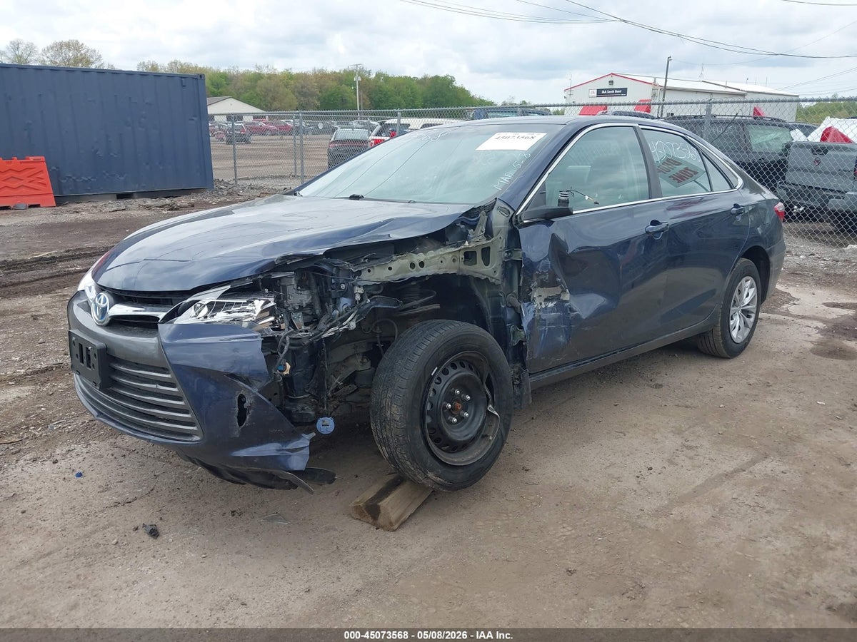 2017 TOYOTA CAMRY HYBRID LE — снимка 2