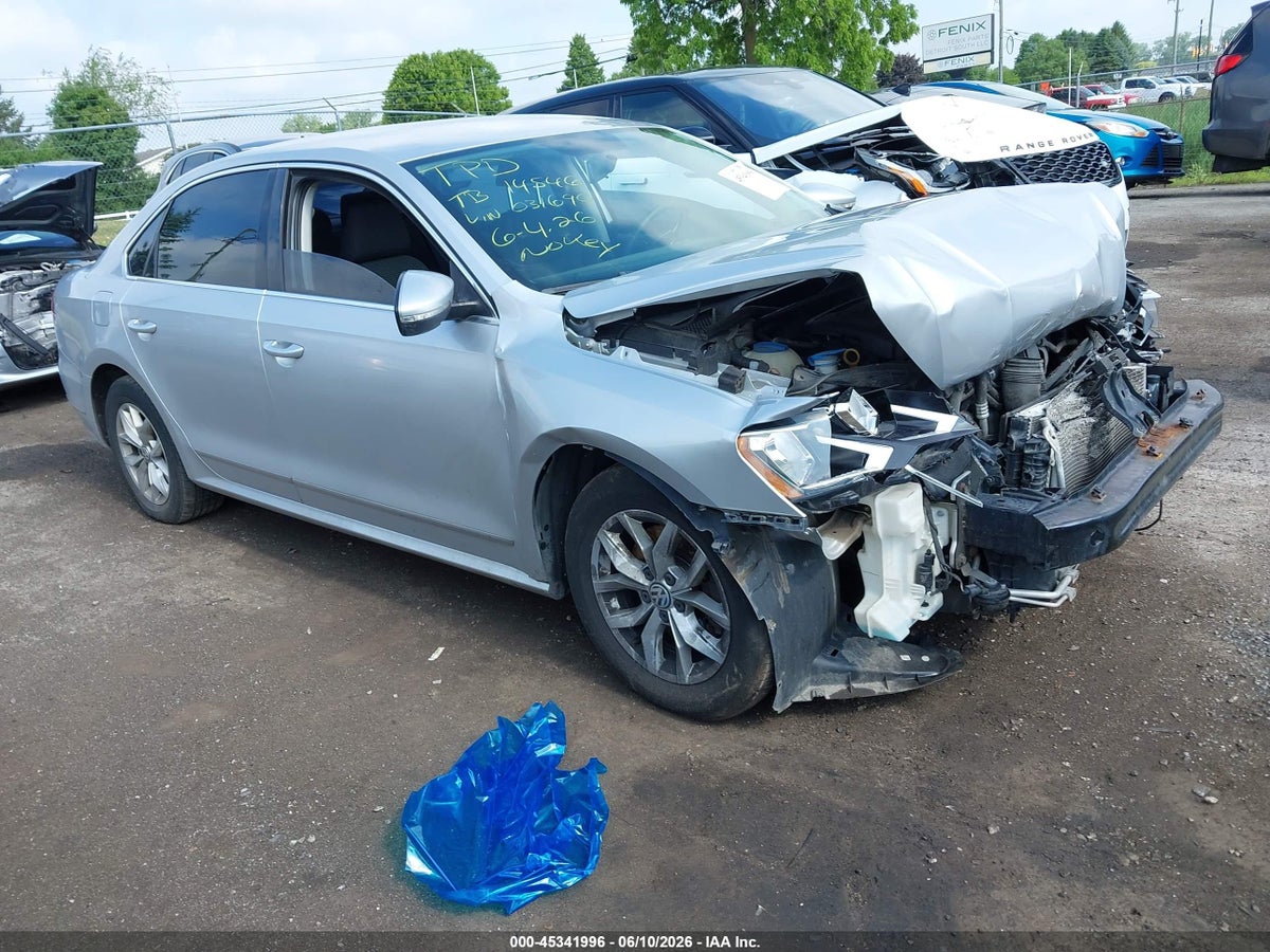 2016 VOLKSWAGEN PASSAT 1.8T S