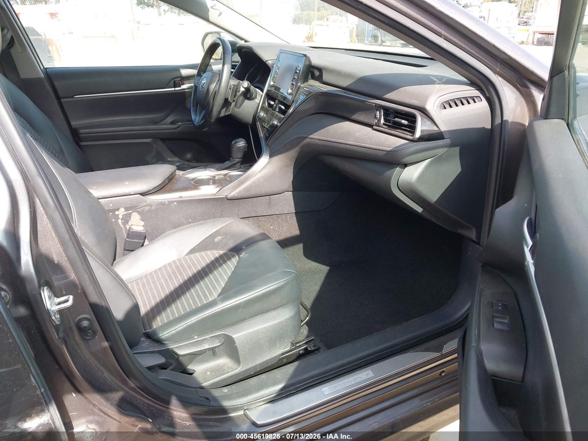 2021 TOYOTA CAMRY SE — снимка 5