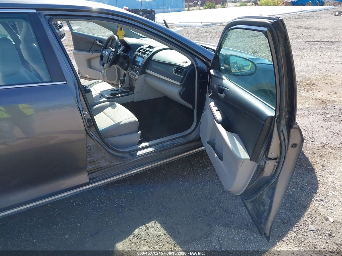 2014 TOYOTA CAMRY LE — снимка 5