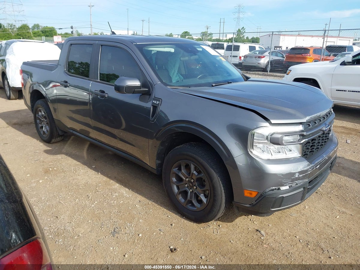 2023 FORD MAVERICK XLT