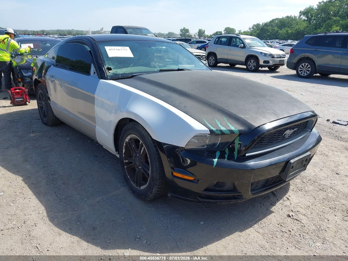 2014 FORD MUSTANG V6/V6 PREMIUM