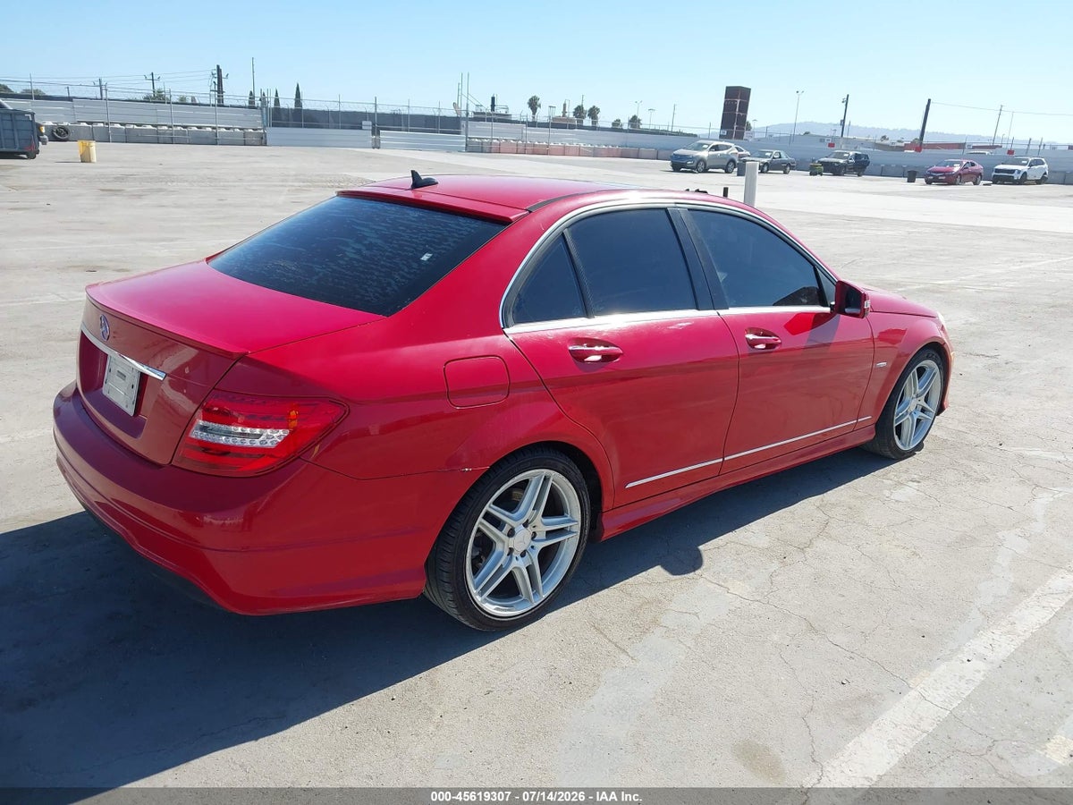 2012 MERCEDES-BENZ C 250 LUXURY/SPORT — снимка 4