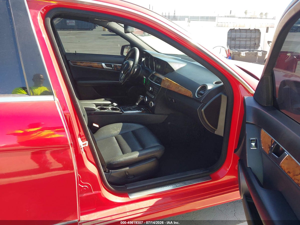 2012 MERCEDES-BENZ C 250 LUXURY/SPORT — снимка 5