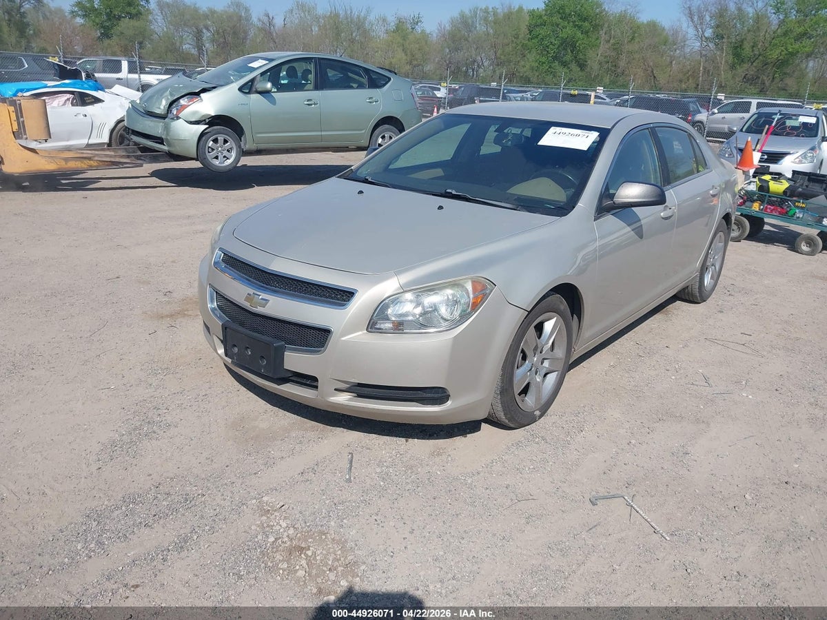 2011 CHEVROLET MALIBU LS — снимка 2