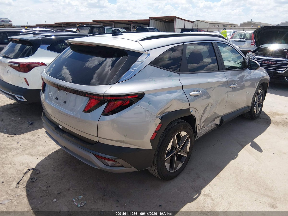 2026 HYUNDAI TUCSON SEL — photo 4