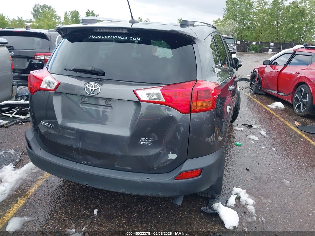 2015 TOYOTA RAV4 XLE — снимка 4